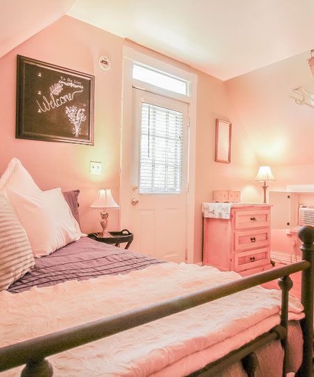 Rise Eureka B&B Peddler Room